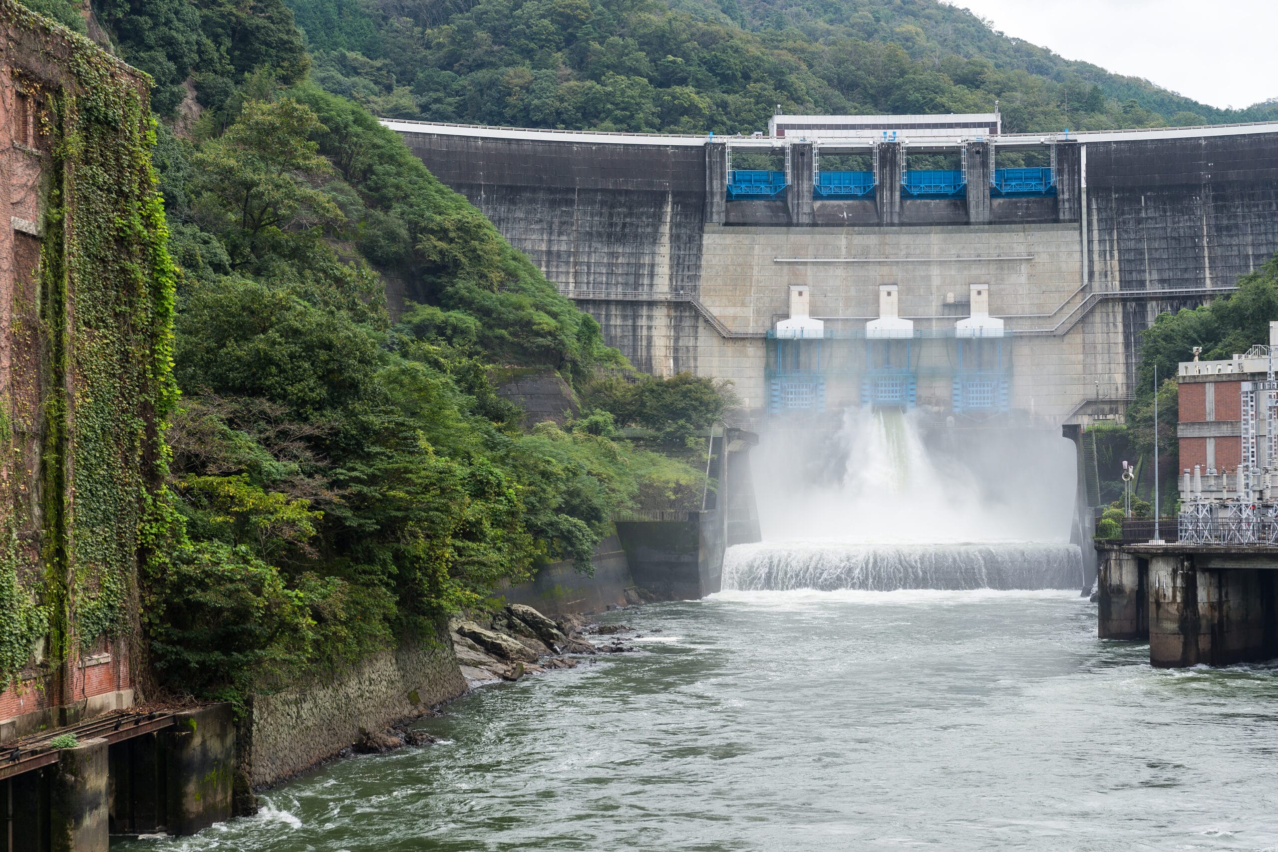 Dam water release